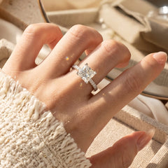 The Carrée Moissanite Ring