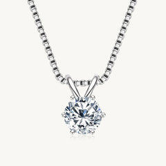 The Éclat Moissanite Necklace