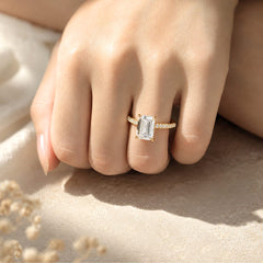 The Élise Moissanite Ring - Gold