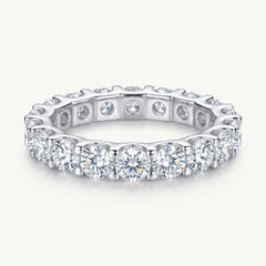 The Eterna Moissanite Ring
