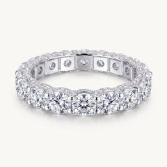 The Eternelle Moissanite Ring