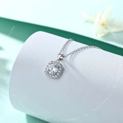 The Leighton Necklace