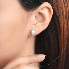 The Octavia Stud Earrings