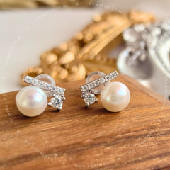 The Poise Moissanite Stud Earrings