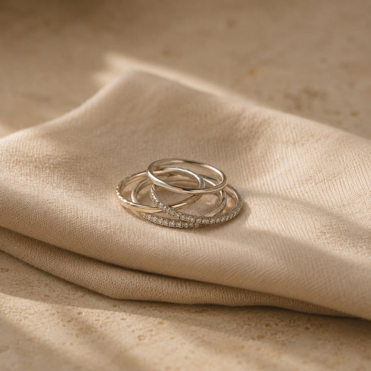 Old Money Aesthetic Rings: Quiet Luxury Pieces That Don't Shout the Price