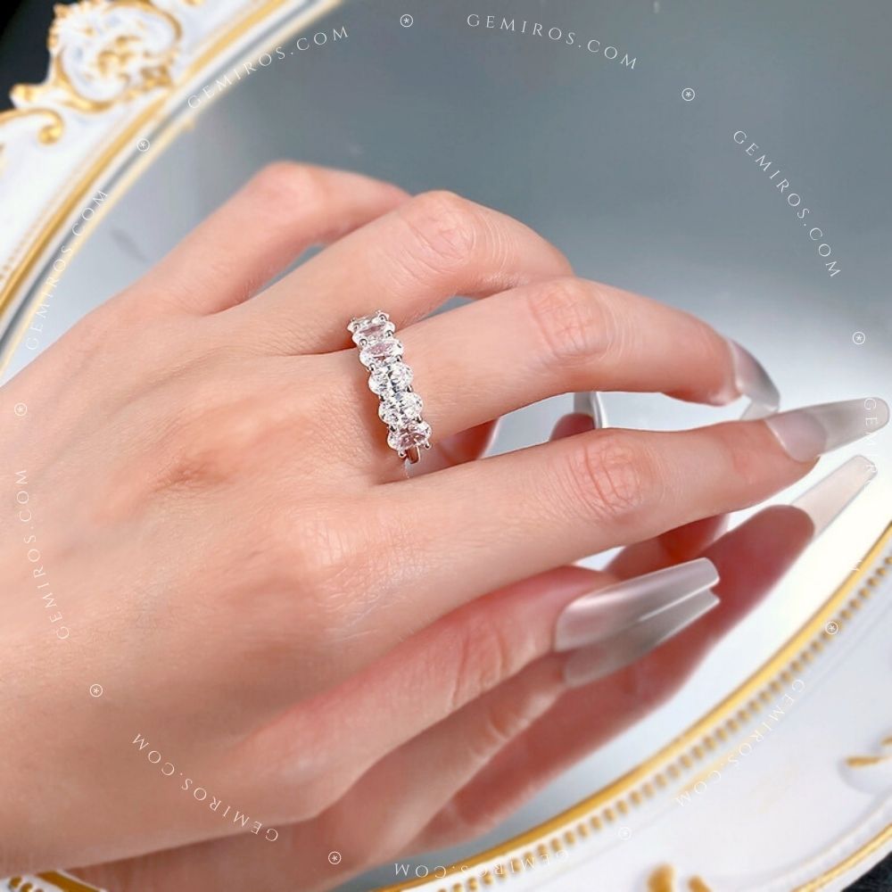 The Amore Ring - Main Image