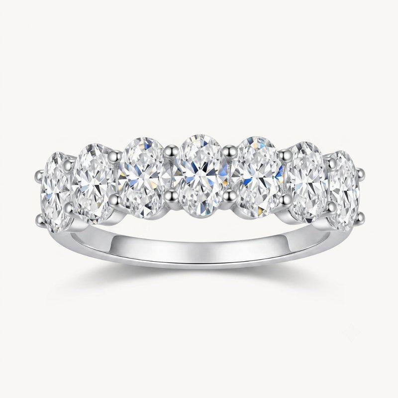 The Destinée Moissanite Ring