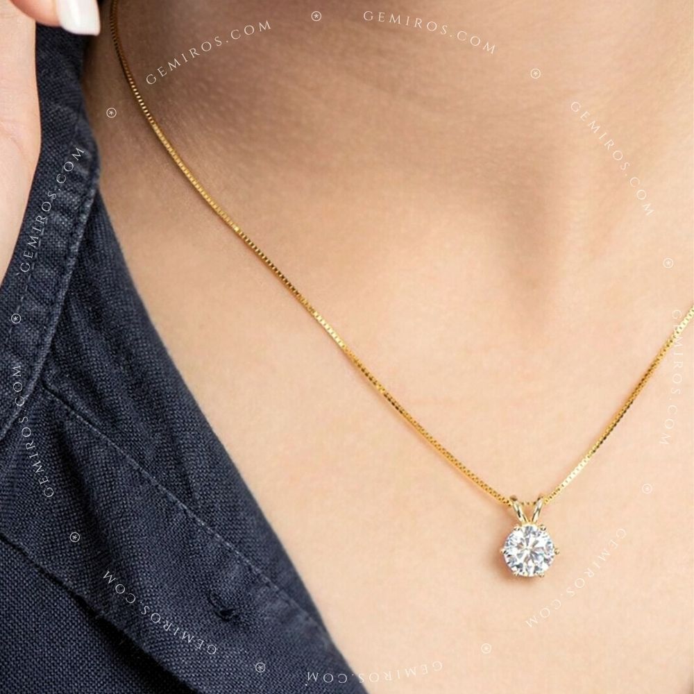 The Éclat Moissanite Necklace - Gold