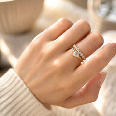 The Eterna Moissanite Ring - Gold