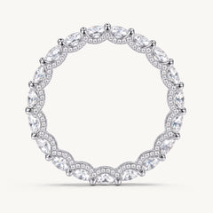 The Eternelle Moissanite Ring