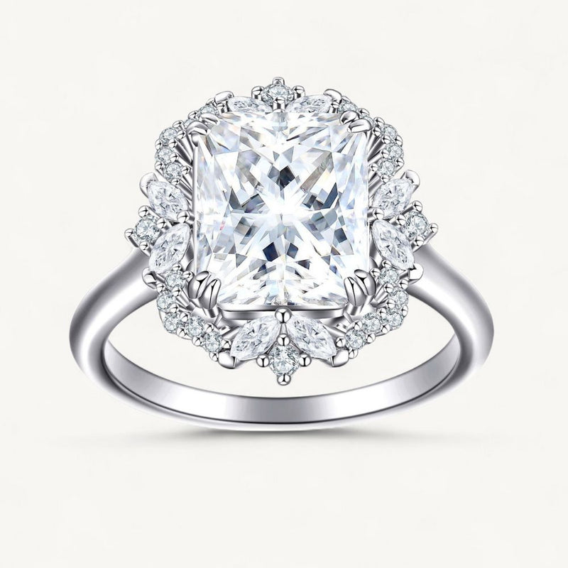 The Fleur Ring