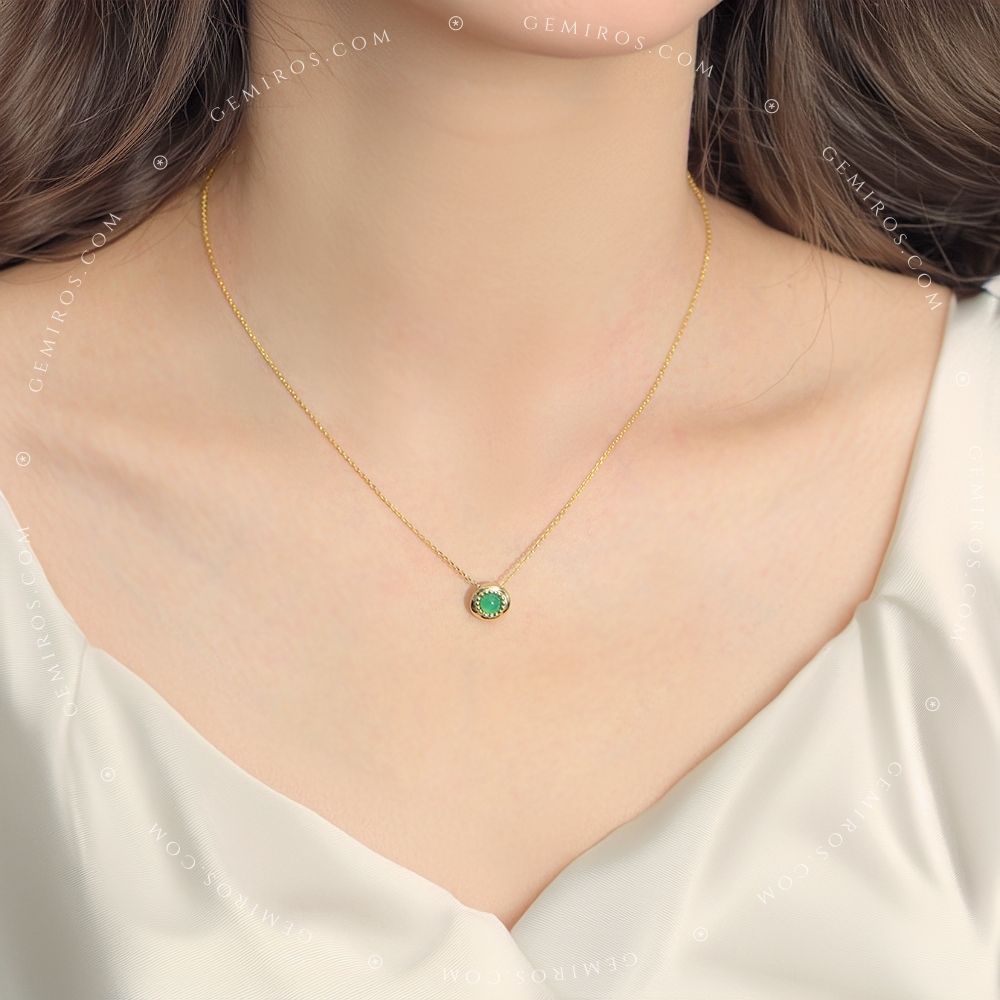 Gold Green Onyx Dome Necklace