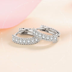 The Vivara Moissanite Huggie Hoop Earrings