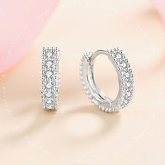 The Vivara Moissanite Huggie Hoop Earrings