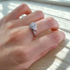 The Ondine Ring