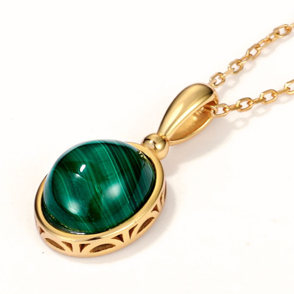 Classic Oval Malachite Pendant