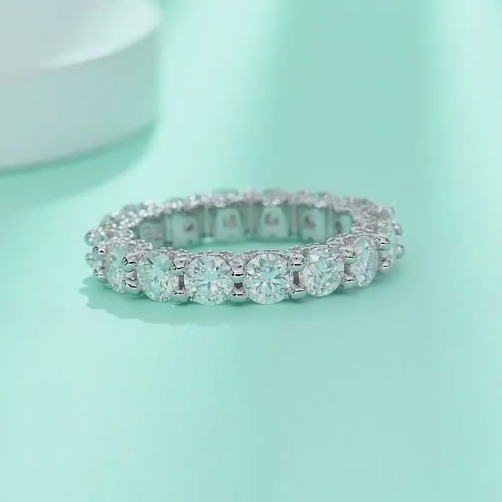 The Eternelle Moissanite Ring