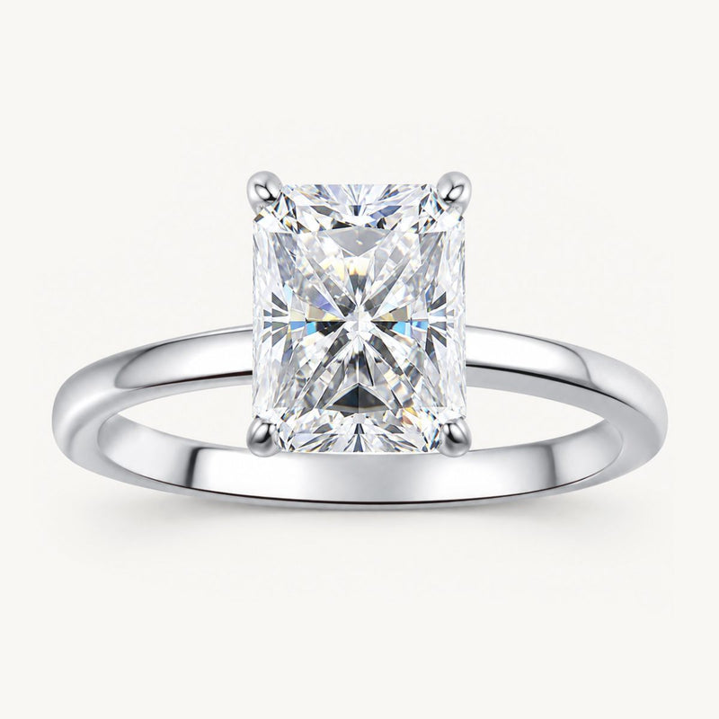 The Vivienne Moissanite Ring
