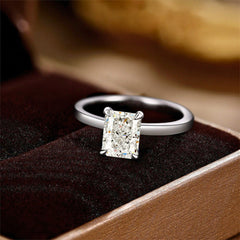 The Vivienne Moissanite Ring