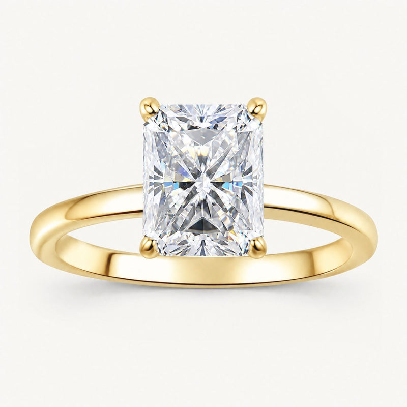The Vivienne Moissanite Ring - Gold
